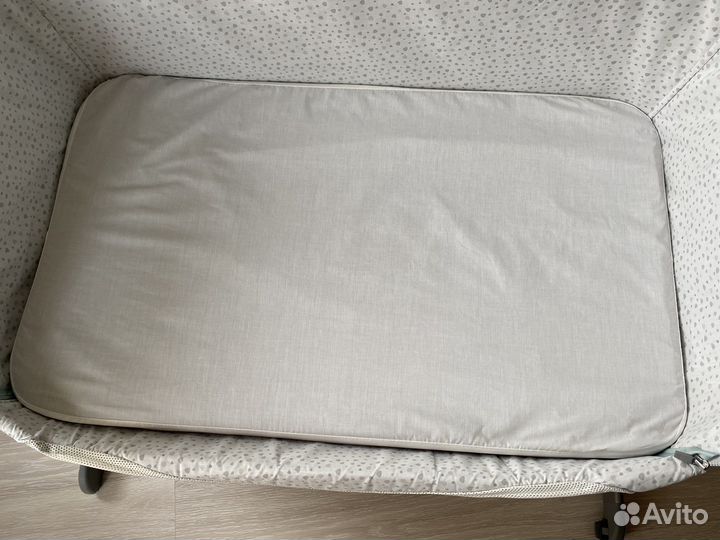 Детская кроватка приставная chicco next2me