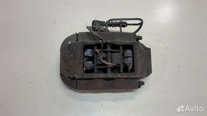 Суппорт Porsche Cayenne, 2004