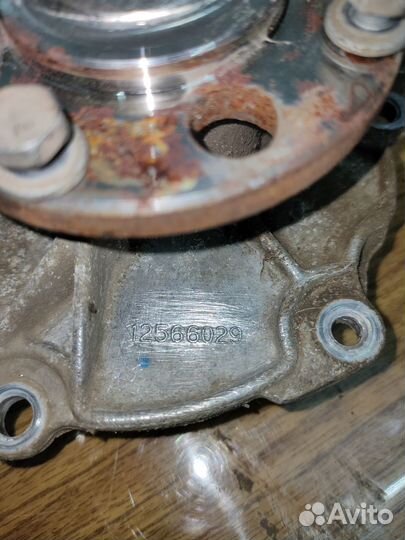 Помпа Cadillac SRX 2