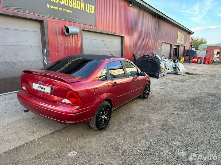 Ford Focus 2.0 AT, 2003, 200 000 км