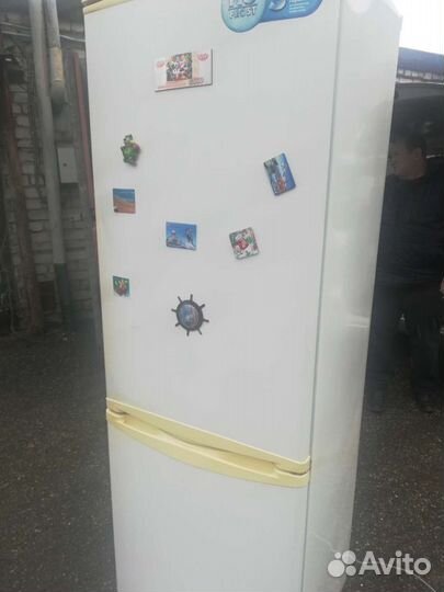 Холодильник LG No Frost 2 м