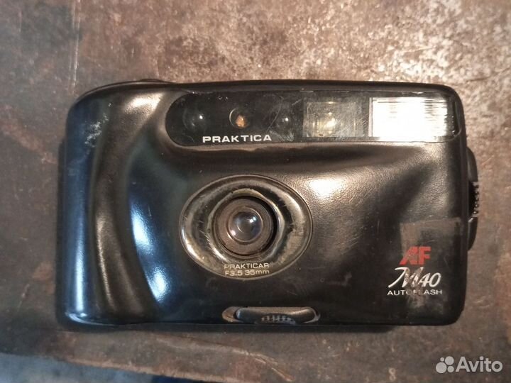 Плёночный фотоаппарат Praktica