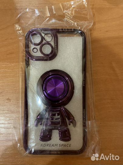 Чехол на айфон 14