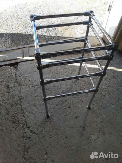 Полка из хрома