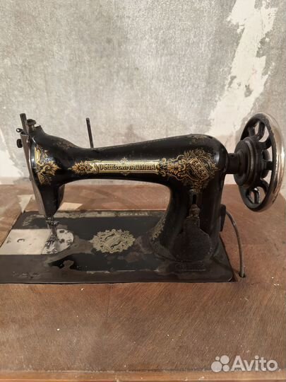 Госшвеймашина на станине