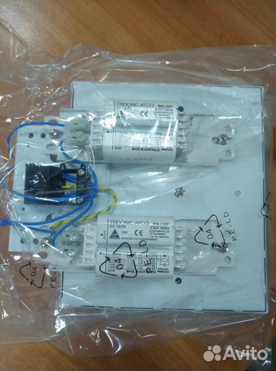 Встраиваемые светильники Profy Square 2x26W Новые