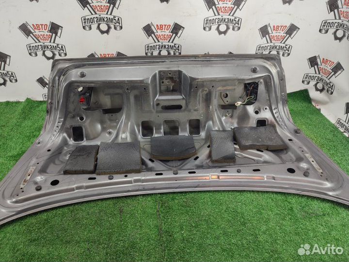 Крышка багажника Nissan Maxima A32 VQ30DE 1997