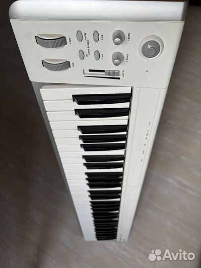Korg K61 midi-клавиатура, 61 клавиша