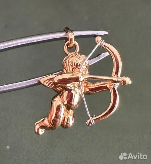 Золотая подвеска