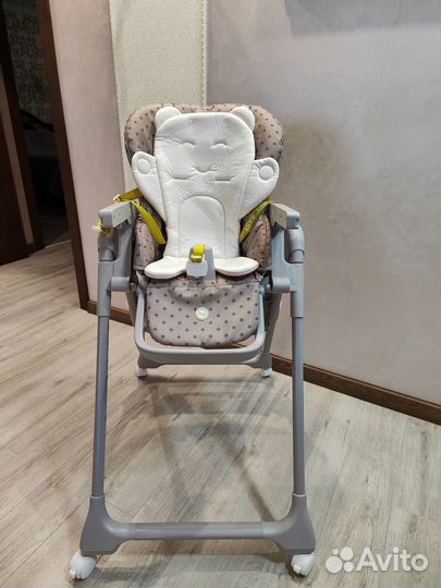 Детский стульчик для кормления