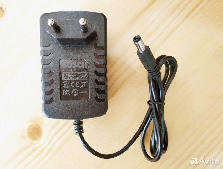 Блок питания для пылесоса Bosch 20.4V (28V 0.2A)