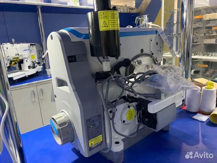 Плоскошовная машина автомат Jack W4-UT-01GB