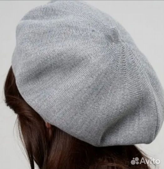 Берет женский новый