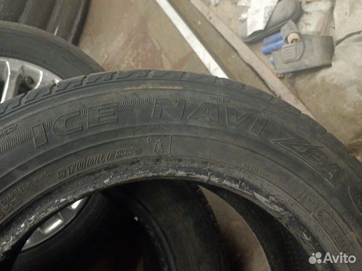 Goodyear Ice Navi Zea 215/60 R16 95Q