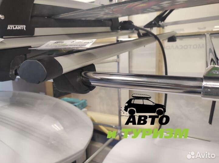 Багажник аэродинамический на крышу. Универсальный
