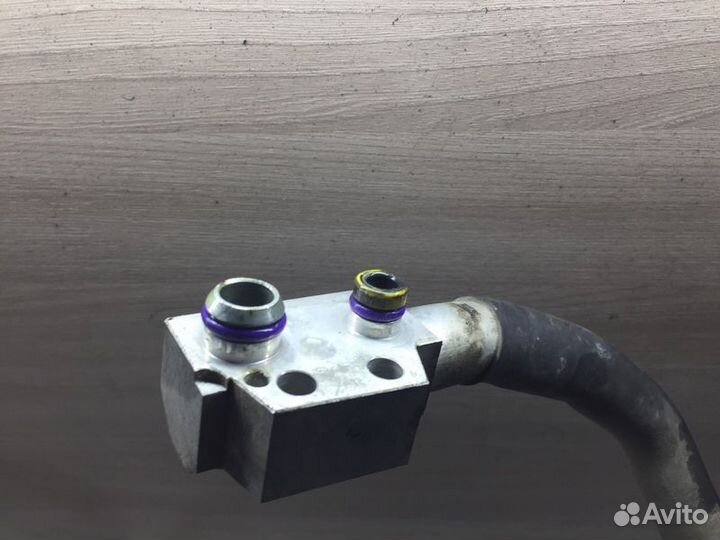 Трубка кондиционера Audi Q5 I (2008—2012) 8R 3.2 с