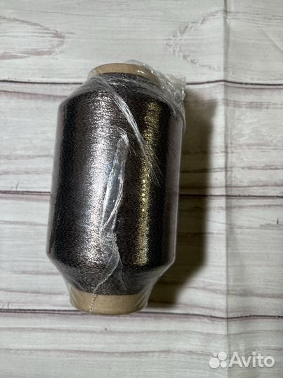 Пряжа в бобине люрекс 100