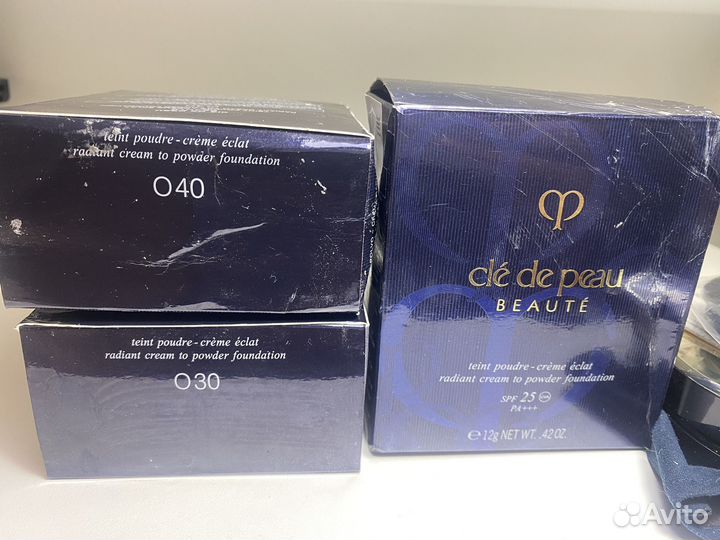 Cle DE peau гибридный тональный крем