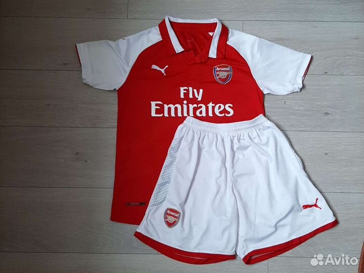 Футбольная форма Арсенал