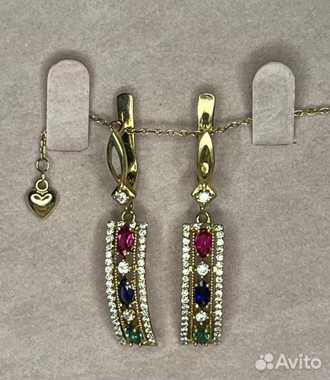 Золотые серьги