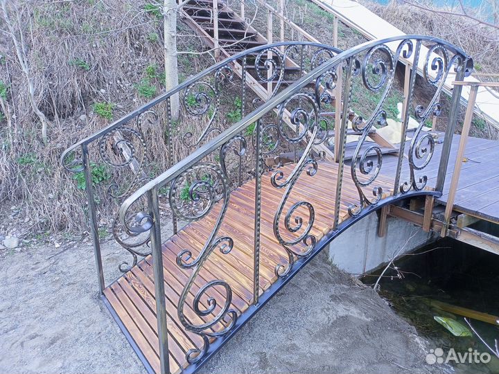 Садовый мостик