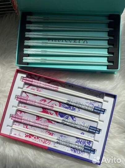 Палочки для суши Dior, Tiffany