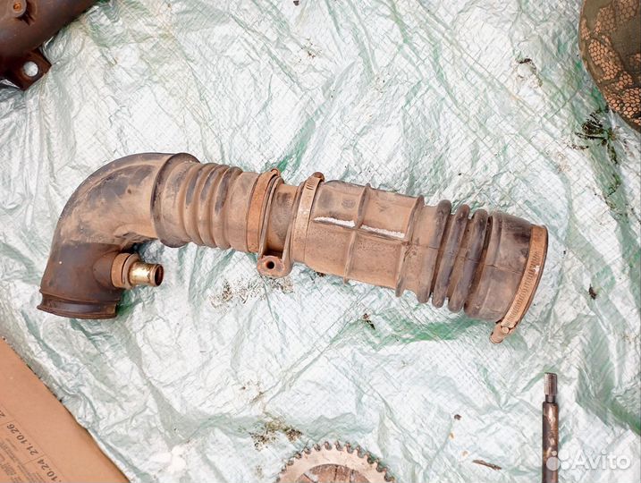 Патрубок воздушного фильтра ваз 2104 гофра