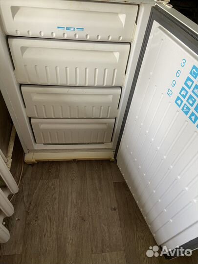 Холодильник на разбор