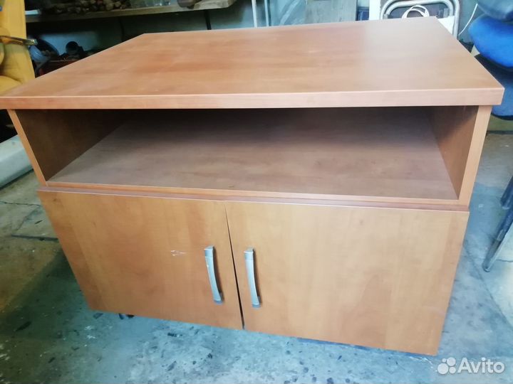 Стол - тумба