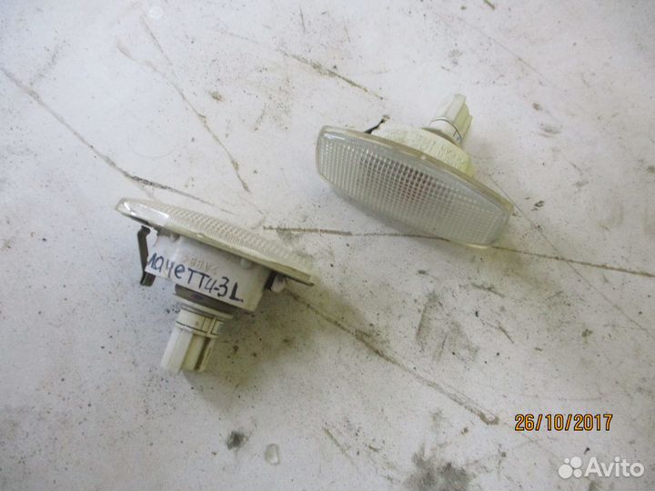 Повторитель в крыло Шевроле Лачетти