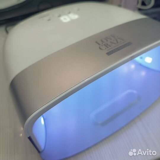 Лампа для маникюра и педикюра