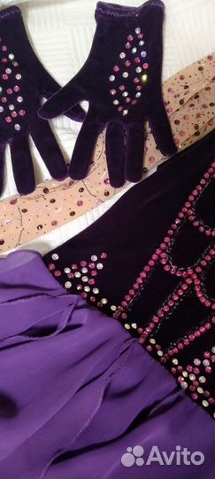 Красивый танцевальный костюм