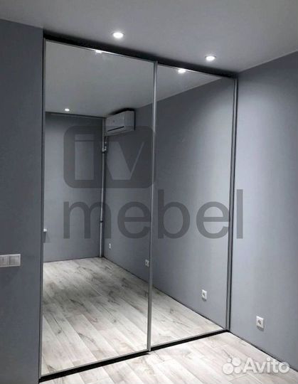 Шкаф в прихожую