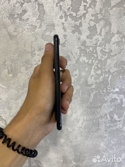 iPhone 7 128Gb идеал