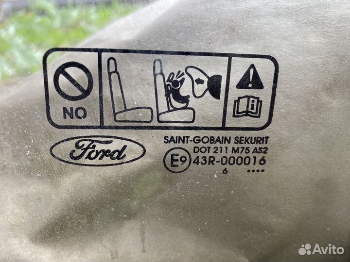 Focus 2 стекло передней правой пассажирской двери