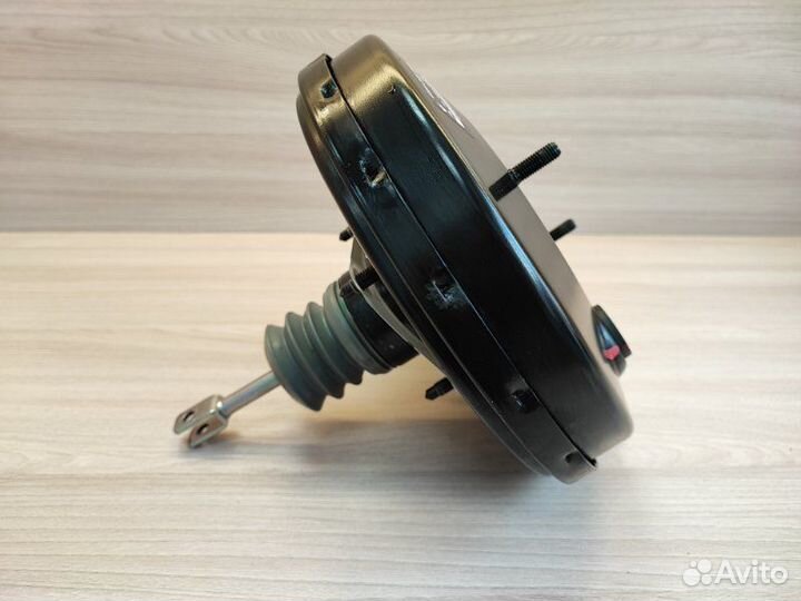 Вакуумный усилитель Renault Duster