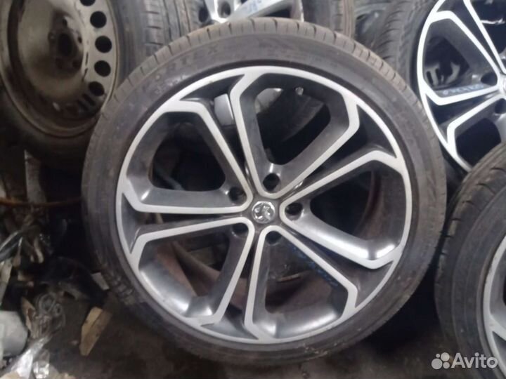 Литой диск опель астра j GTC 20 радиус