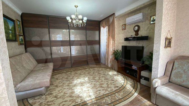 2-к. квартира, 47 м², 4/5 эт.