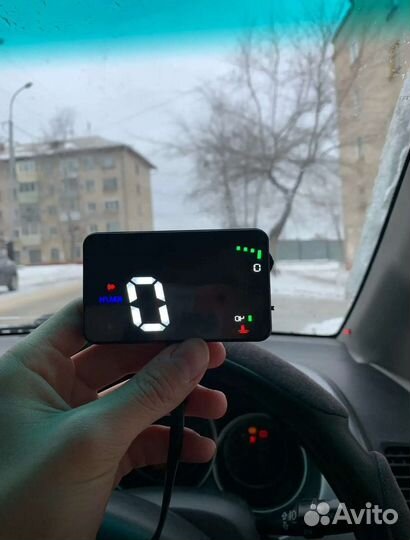 Проекция на лобовое стекло