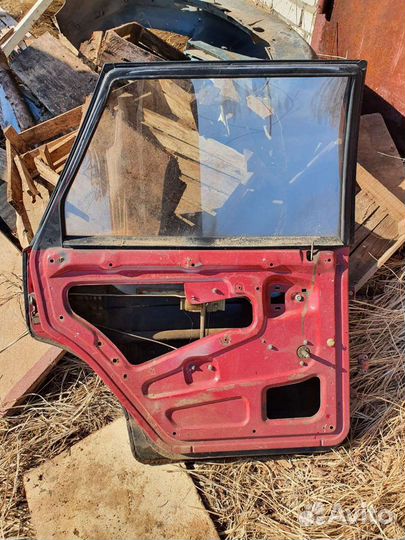 Задняя левая дверь в сборе на ваз 2109, 99