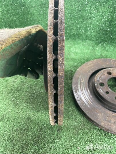 Тормозной диск Skoda Octavia Tour