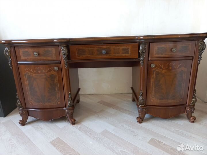 Туалетный столик бу