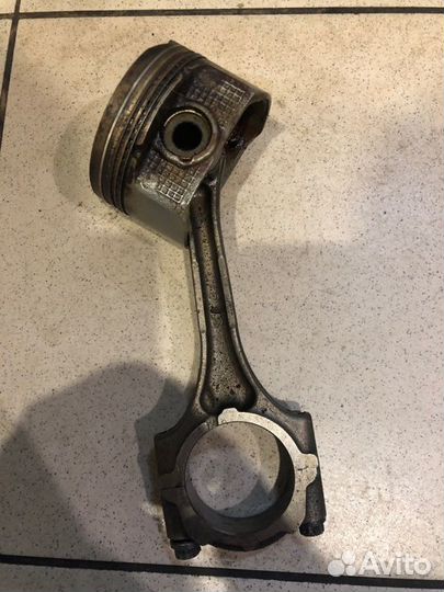 Поршень шатун Pontiac Vibe 1ZZ-FE