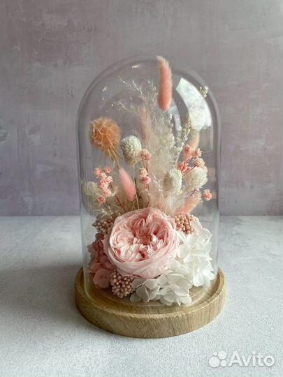 Букет роза в колбе из сухоцветов композиция