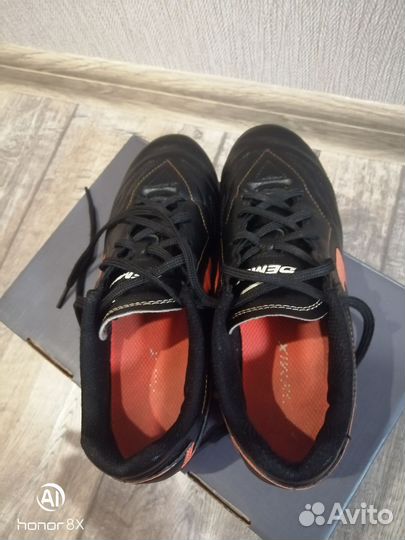 Футбольные бутсы demix 35размер