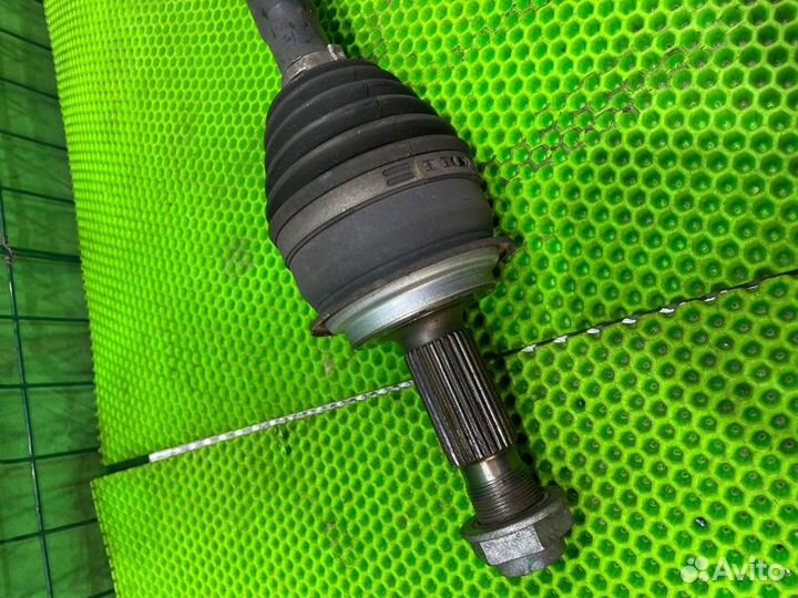 Привод Mercedes Benz Vito/Viano W639 272.978 2010