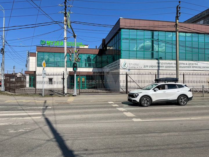 Здание 869 м² свободного назначения. 1-ая линия