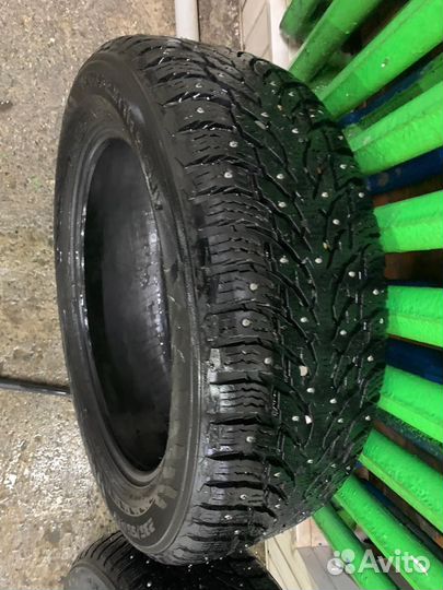 Nokian Tyres Hakkapeliitta 9 SUV 235/55 R19 105T