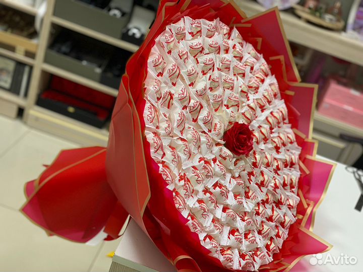 Сладкие букеты из конфет