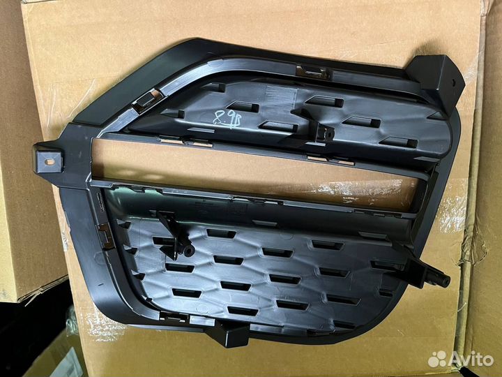 Решетка бампера передняя левая Chery Tiggo 4